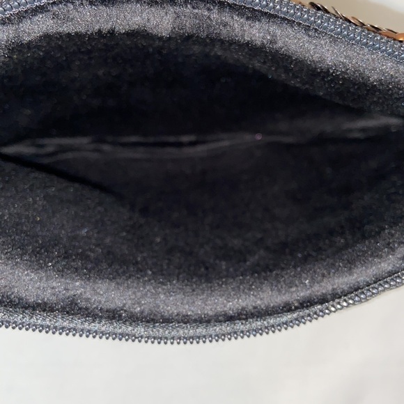 Reneshanta Black and Gold Sequined Soft Purse - Picture 7 of 7